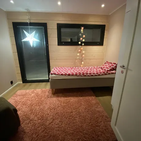 Villa New Beautiful Loghouse Near To Levi *